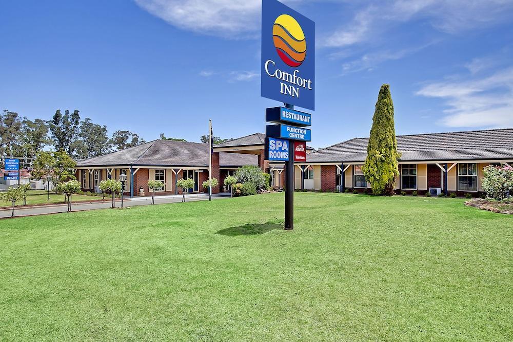 Bushman'S Motor Inn Parkes Esterno foto